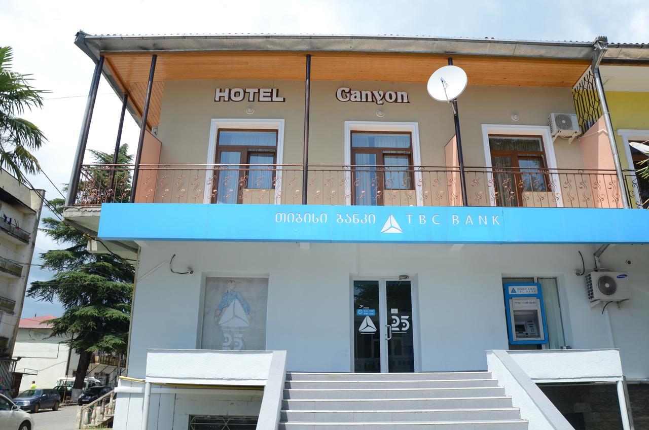 Canyon Hotel Khidi Bagian luar foto