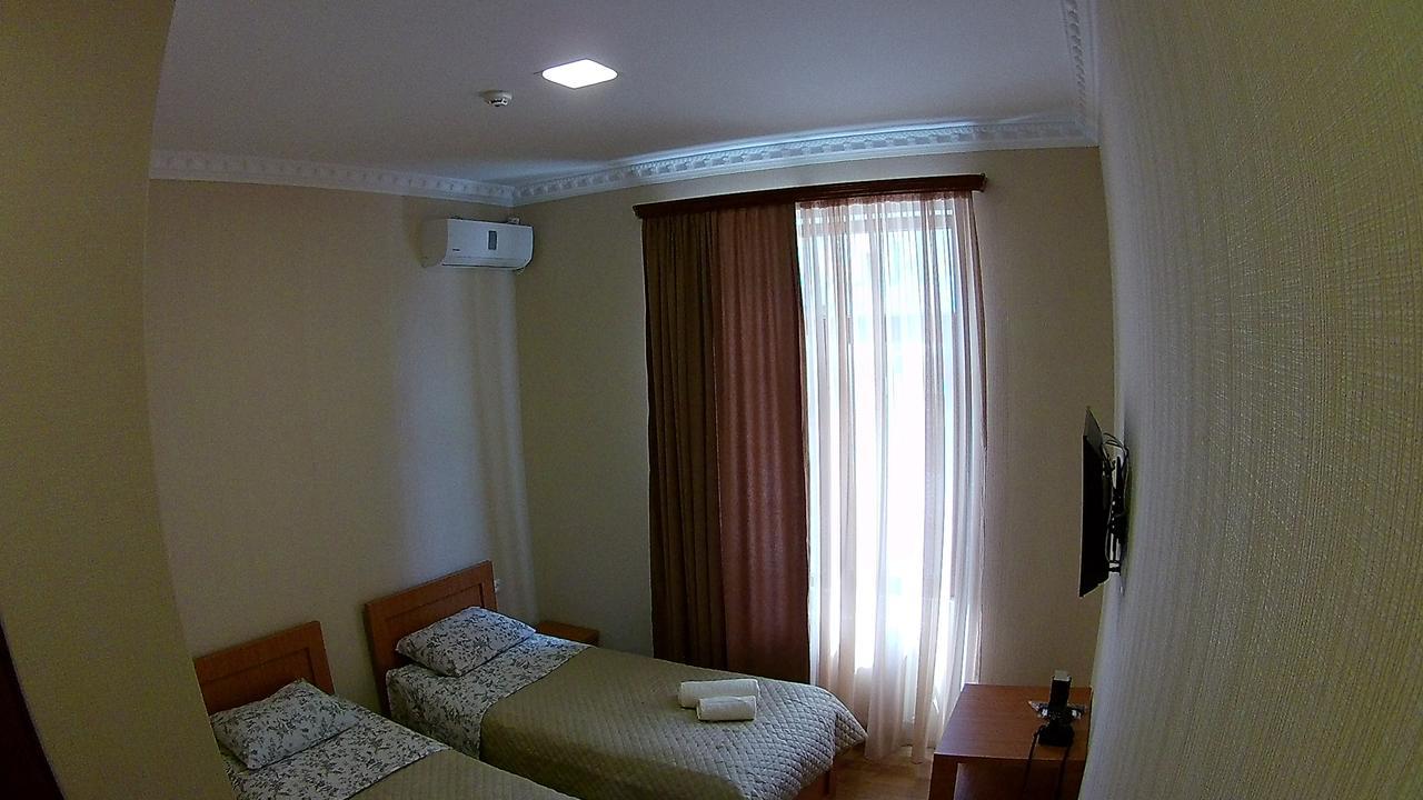 Canyon Hotel Khidi Bagian luar foto