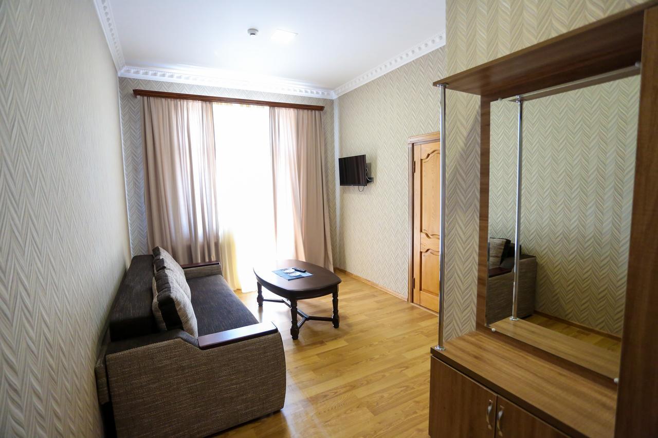 Canyon Hotel Khidi Bagian luar foto